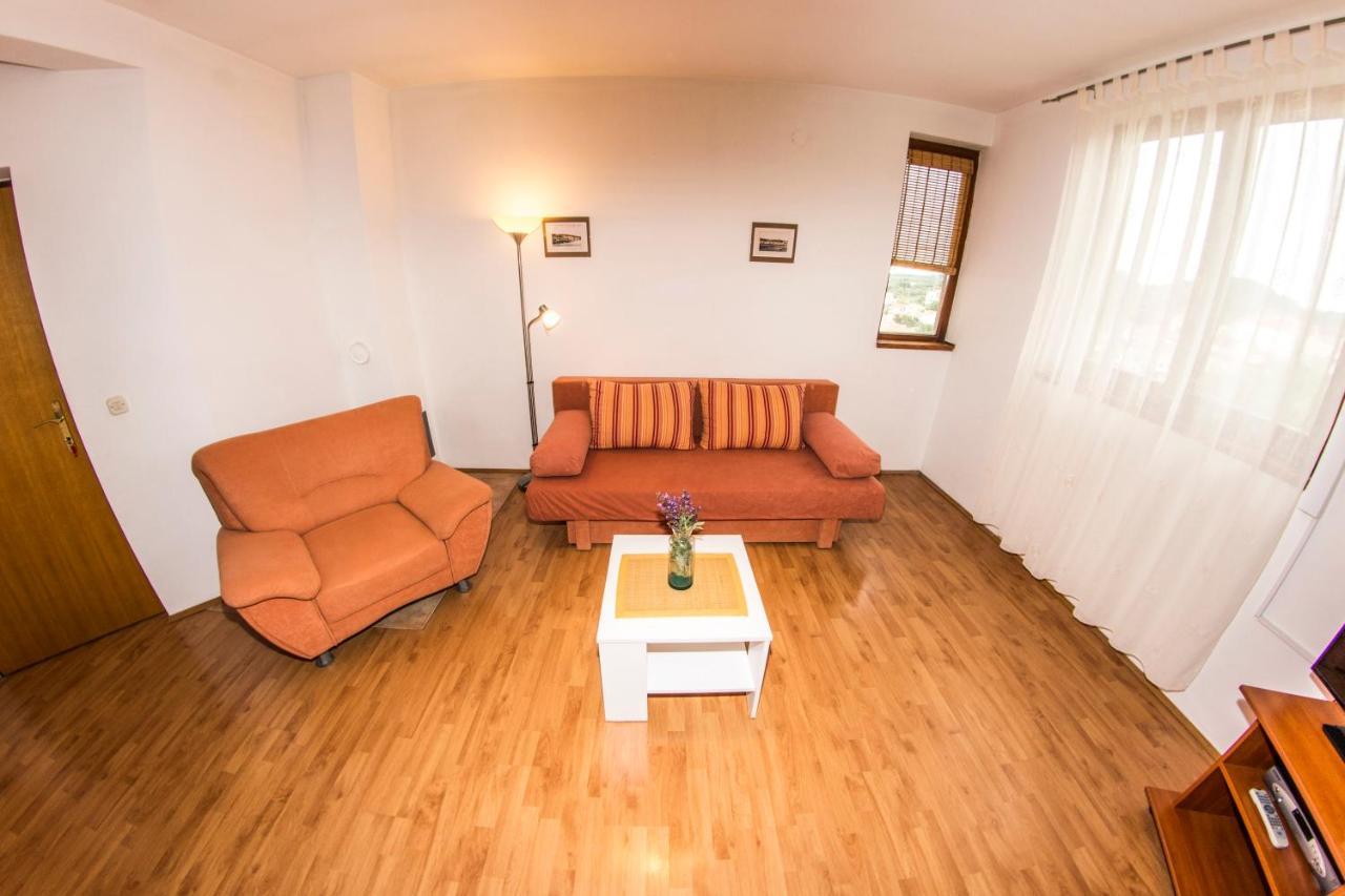 House Lucija Daire Sali Dış mekan fotoğraf