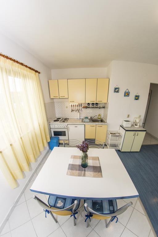 House Lucija Daire Sali Dış mekan fotoğraf
