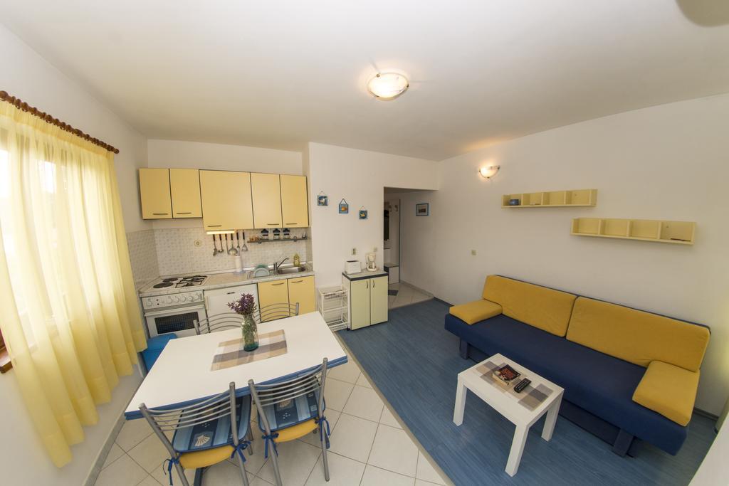 House Lucija Daire Sali Dış mekan fotoğraf